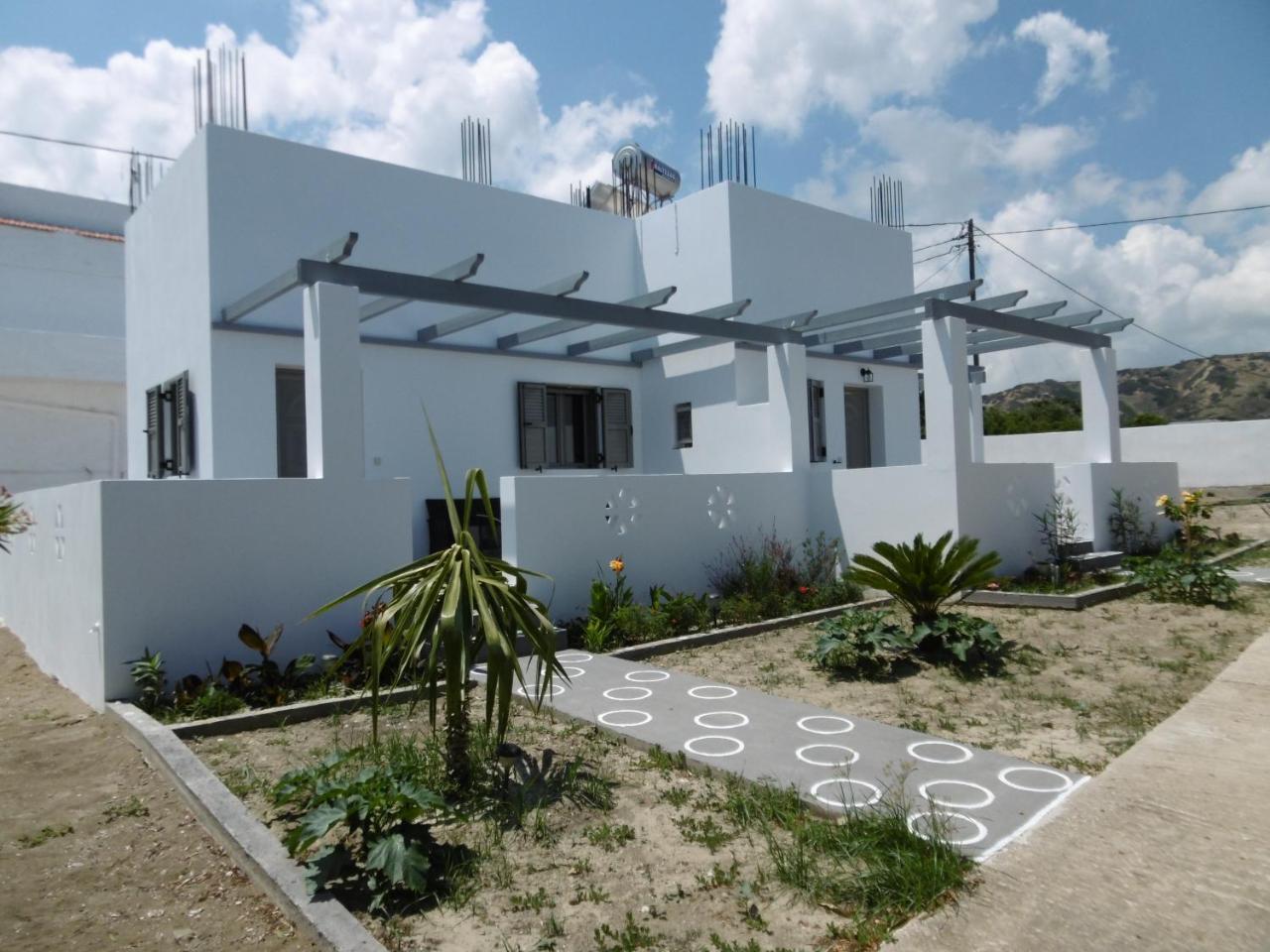 Skyros Koxilas Studios Екстериор снимка