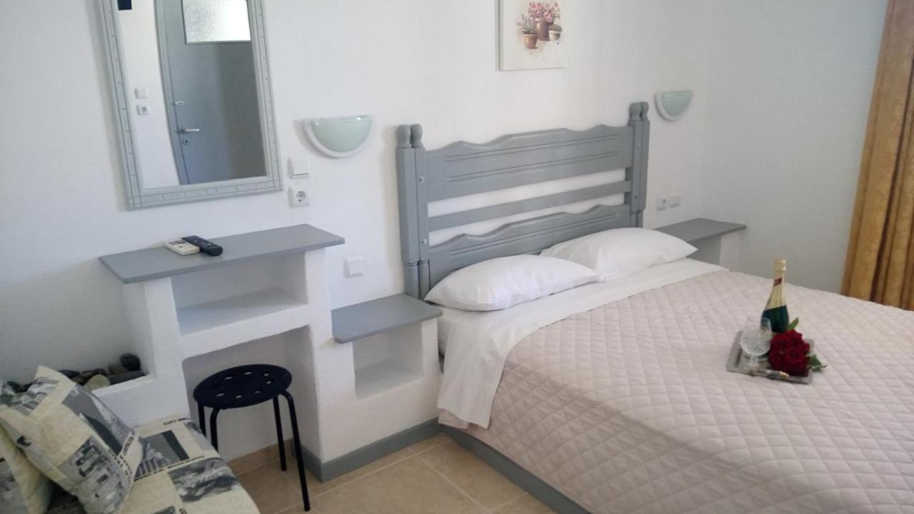 Skyros Koxilas Studios Екстериор снимка